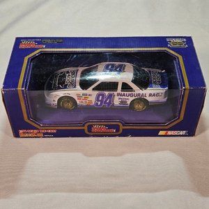 NASCAR Brickyard 400 Inaugural Race August 5 1995 1:24 Die Cast Stockcar #94 NIB